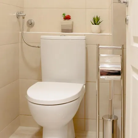 Athens Center Apartament *