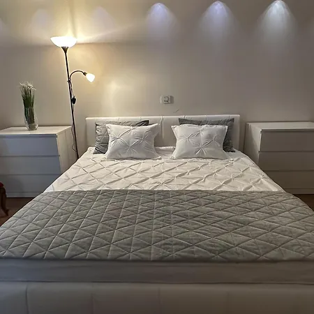 Apartament Athens Center *